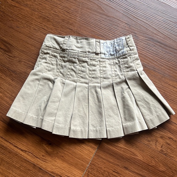 Ralph Lauren Toddler Girl Skirt Size 2T Khaki Pleated Mini Skirt 100% Cotton - Picture 2 of 6